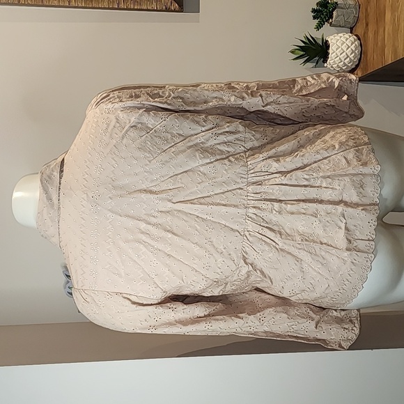 Torrid - Eyelet Button Up Long Sleeve Shirt in Mushroom​​​​​​ - Picture 6 of 14